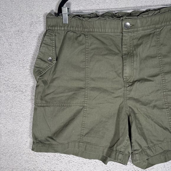 Old Navy Shorts Women’s Size XL Olive Flap Pockets Elastic Stretch Waist Hiking - Picture 2 of 10